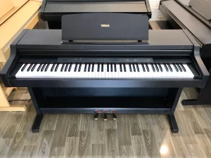 Đàn Piano YAMAHA YDP 301