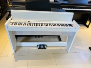 Đàn piano điện Korg LP-380