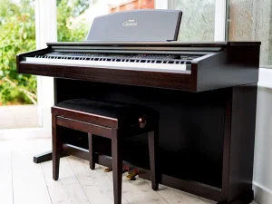 Đàn Piano Điện Yamaha CVP201 R