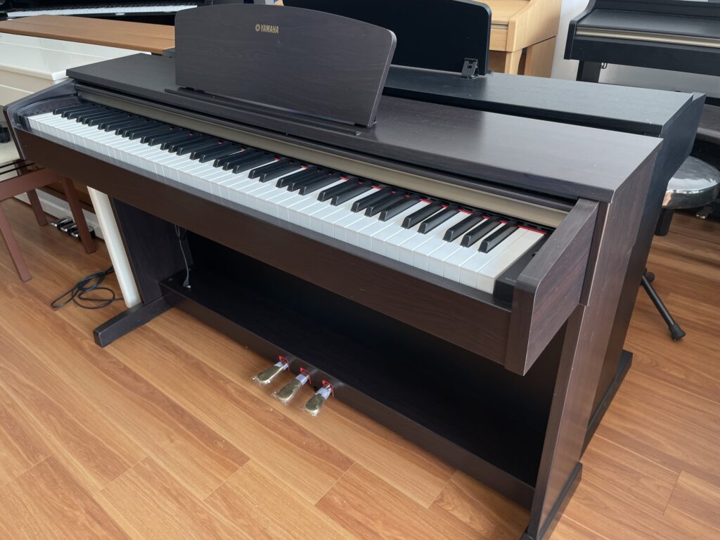 Đàn Piano Yamaha SCLP 320 R -【 ABM Music】